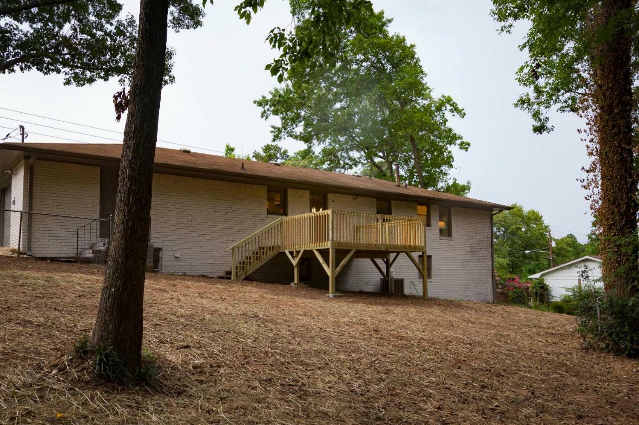Luxury Home W/Gameroom Kingsizebed Near Six Flags Austell Exterior photo