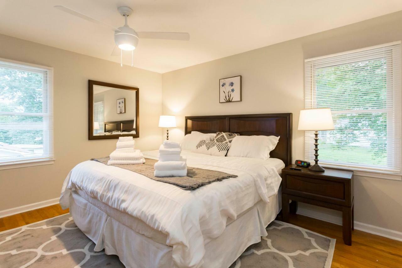 Luxury Home W/Gameroom Kingsizebed Near Six Flags Austell Exterior photo