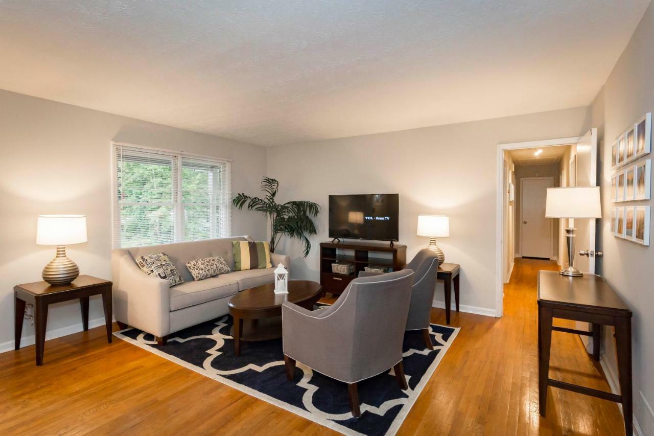 Luxury Home W/Gameroom Kingsizebed Near Six Flags Austell Exterior photo